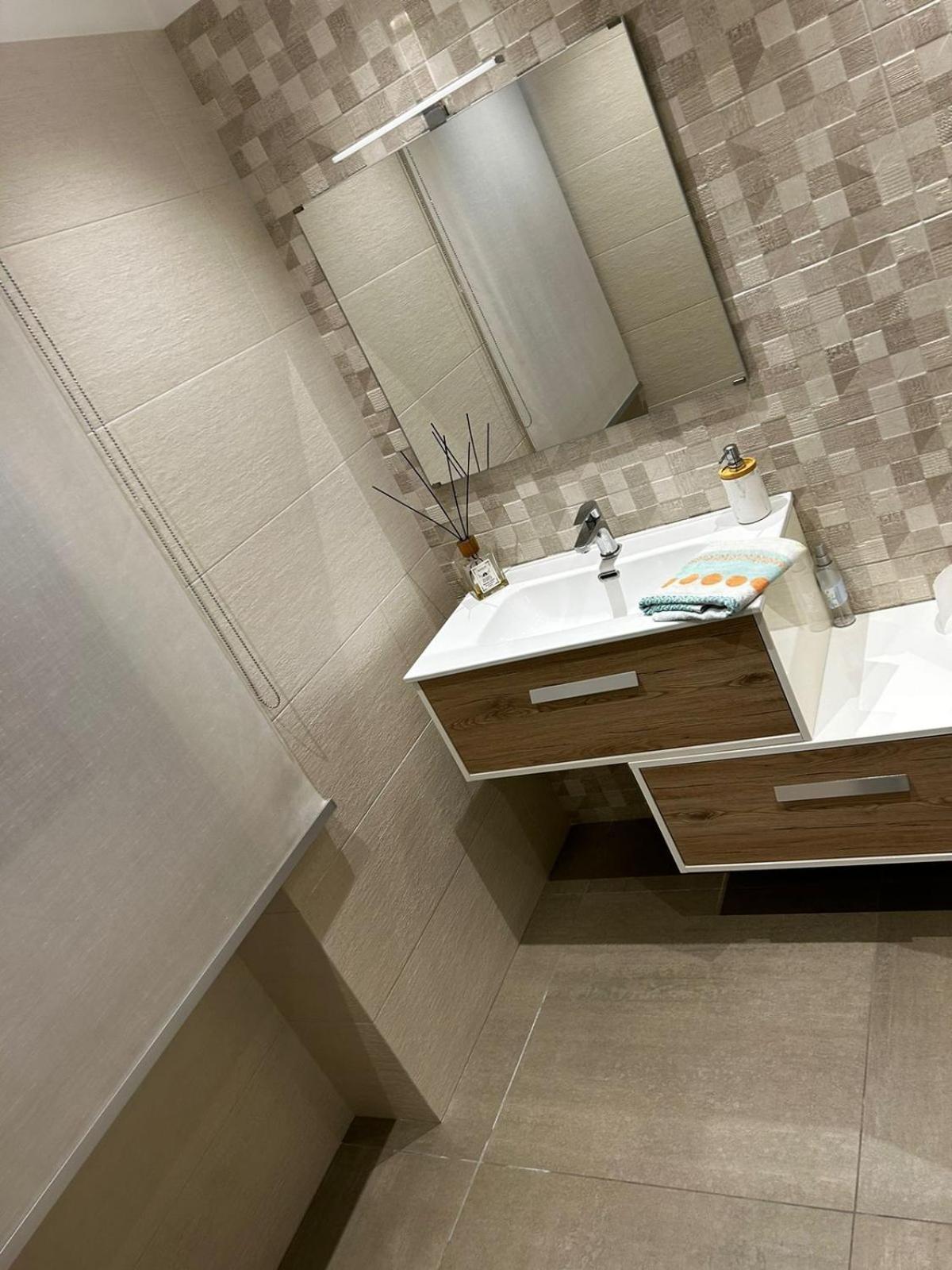 Roby & Simo Apartment ซาน จอร์จิโอ อะ เครมาโน ภายนอก รูปภาพ